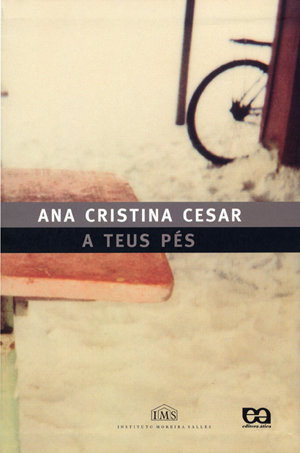 A Teus Pés